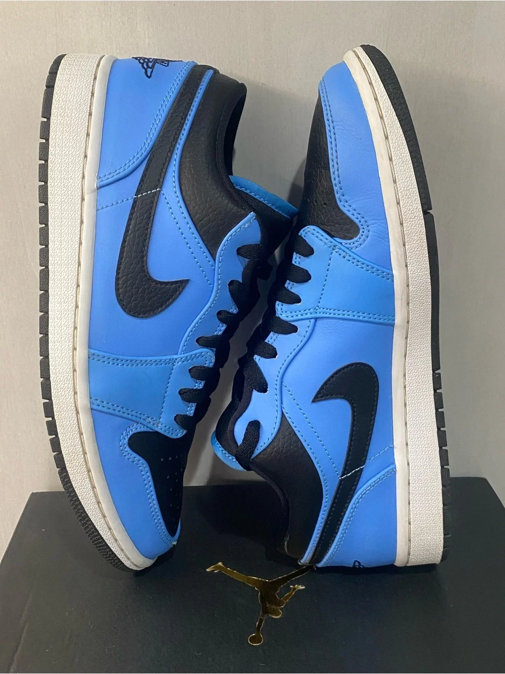 Nike Air Jordan 1 Low University Blue Black 553558-403 Men Size 7.5 UNC VNDS